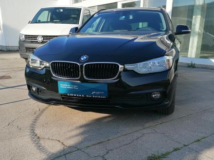 BMW 320d xDrive Touring Advantage