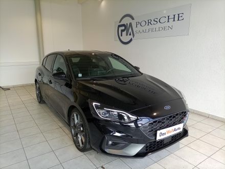 Ford Focus 2,3 EcoBoost ST mit Styling-Paket Aut.